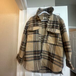 H&M women’s  Plaid Jacket in Beige and Navy